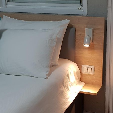 Airport Guest House - One-Way Free Shuttle Or Yehuda Exteriér fotografie